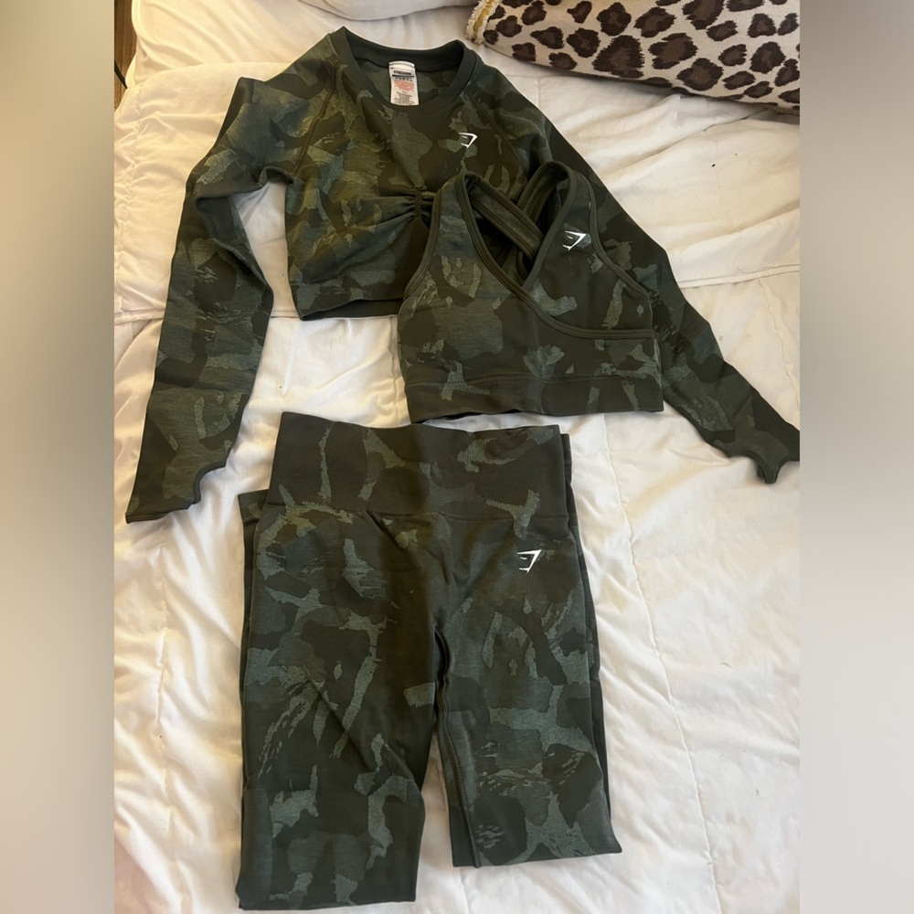 GYM SHARK 3 PIECE SET